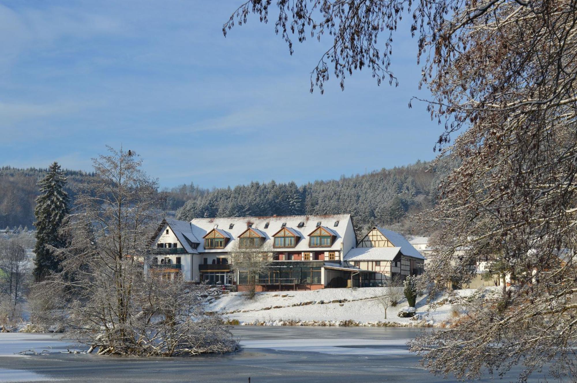 Seehotel Gut Duernhof Rieneck Exterior photo