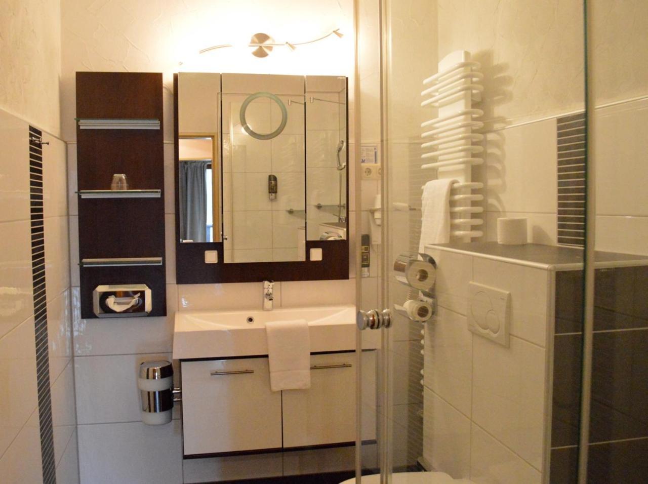 Seehotel Gut Duernhof Rieneck Room photo